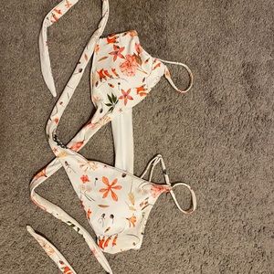 Size large bikini top